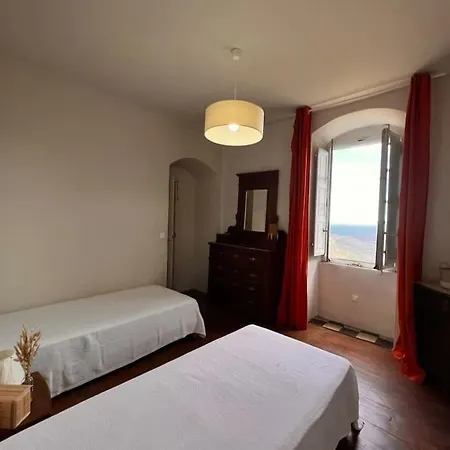 Feriehus Maison D'americains Lapedina