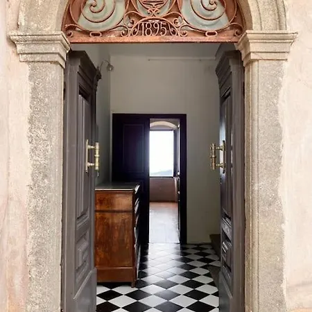 Nyaraló Maison D'americains Lapedina Pietracorbara